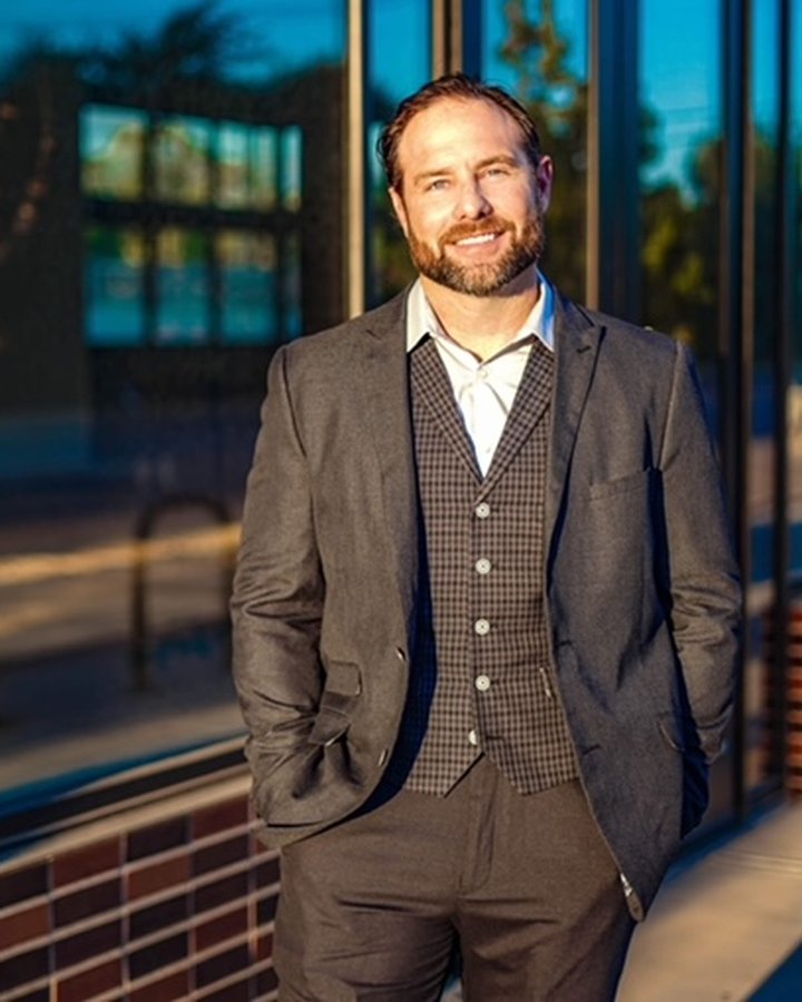 Neven Price, Business Development Manager at Blue Atlas Realty